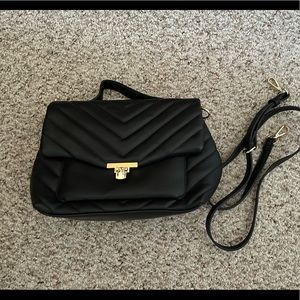 A New Day crossbody bag nwot!